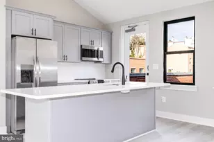 3325 M St NW, Washington, DC 20007 - Photo 4