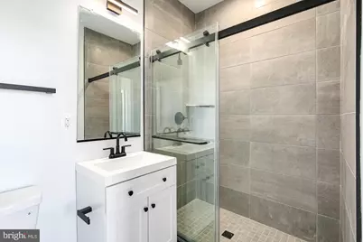 3325 M Street NW #TWO, Washington, DC 20007 - Photo 12