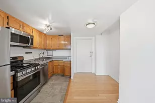 2829 Connecticut Ave NW, Washington, DC 20008 - Photo 6