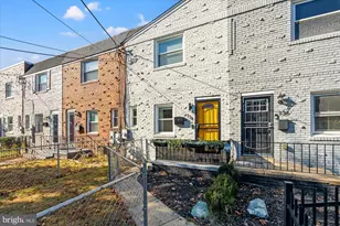 134 35th St NE, Washington, DC 20019 - Photo 2