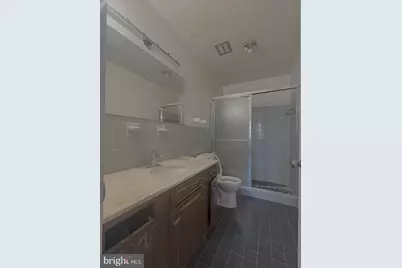 626 G Street SW, Washington, DC 20024 - Photo 28