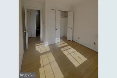 626 G Street SW, Washington, DC 20024 - Photo 20