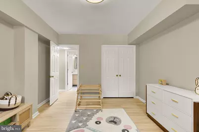 3821 Newark Street NW #B440, Washington, DC 20016 - Photo 32