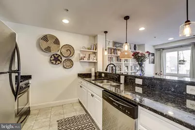 804 Taylor Street NW #201, Washington, DC 20011 - Photo 12