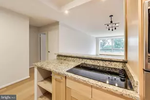 1435 4th St SW, Washington, DC 20024 - Photo 8