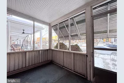 537 25th Place NE, Washington, DC 20002 - Photo 8