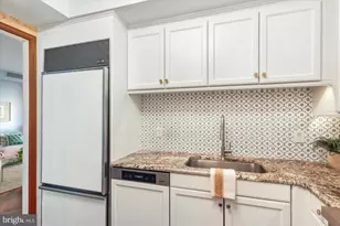 1155 23rd St NW, Washington, DC 20037 - Photo 6