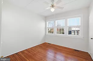 1635 35th St NW, Washington, DC 20007 - Photo 18