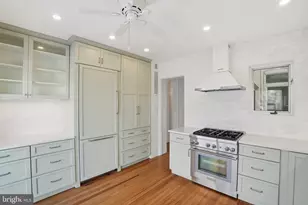 1635 35th St NW, Washington, DC 20007 - Photo 12