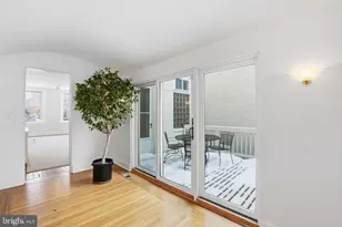 1635 35th St NW, Washington, DC 20007 - Photo 8