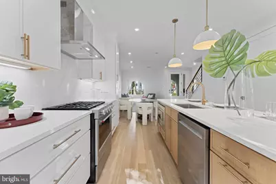 602 U Street NW, Washington, DC 20001 - Photo 2