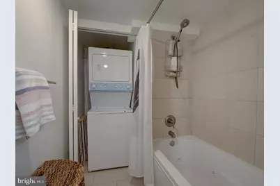 6425 14th Street NW #B2, Washington, DC 20012 - Photo 24
