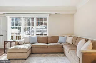 1755 Q St NW, Washington, DC 20009 - Photo 8