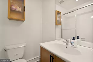 1314 Kenyon St NW, Washington, DC 20010 - Photo 30