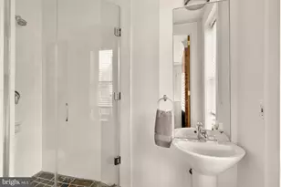 1314 Kenyon St NW, Washington, DC 20010 - Photo 38