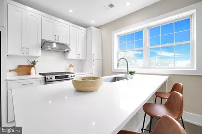 16 17th Street NE #312, Washington, DC 20002 - Photo 8