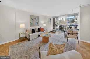 3001 Veazey Terrace NW, Washington, DC 20008 - Photo 4