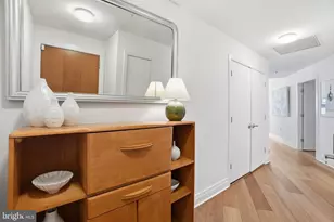 2120 Vermont Ave NW, Washington, DC 20001 - Photo 2