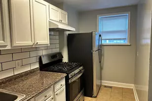 4632 Hillside Rd SE, Washington, DC 20019 - Photo 4