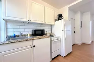 1544 Independence Ave SE, Washington, DC 20003 - Photo 4