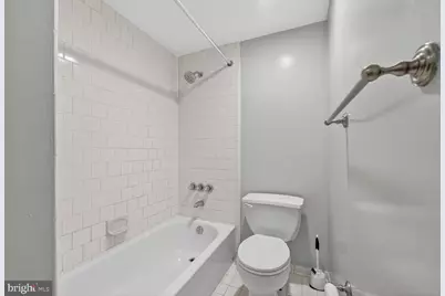 2007 Kalorama Road NW #B, Washington, DC 20009 - Photo 16