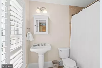 4641 Dexter Street NW, Washington, DC 20007 - Photo 32