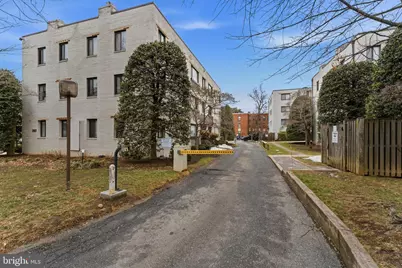 3825 Davis Place NW #102, Washington, DC 20007 - Photo 18