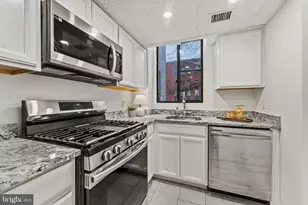 3825 Davis Pl NW, Washington, DC 20007 - Photo 2