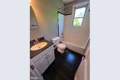 4405 1st Place NE #32, Washington, DC 20011 - Photo 8