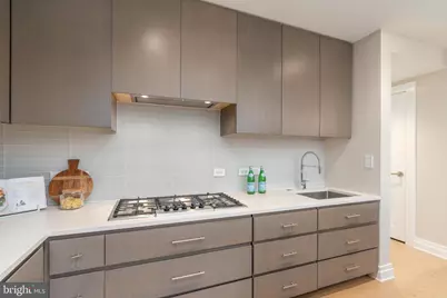 2501 M Street NW #212, Washington, DC 20037 - Photo 38