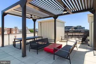 2039 New Hampshire Ave NW, Washington, DC 20009 - Photo 30