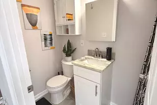 1319 49th St NE, Washington, DC 20019 - Photo 8