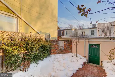 129 E Street SE, Washington, DC 20003 - Photo 34