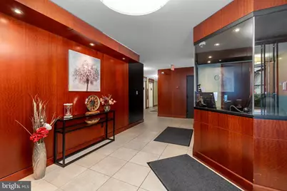 1260 21st Street NW #208, Washington, DC 20036 - Photo 4