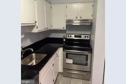 1763 Columbia Road NW #305, Washington, DC 20009 - Photo 12