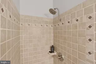 229 14th St SE, Washington, DC 20003 - Photo 18