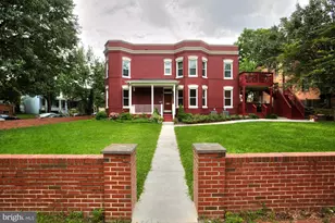 229 14th St SE, Washington, DC 20003 - Photo 28