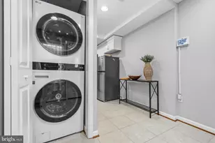 907 8th St NE, Washington, DC 20002 - Photo 12