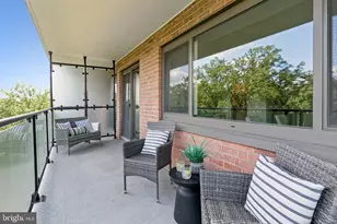 4201 Cathedral Ave NW, Washington, DC 20016 - Photo 10