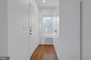 400 15th St SE, Washington, DC 20003 - Photo 30