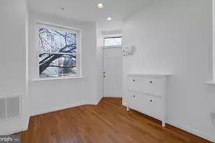 400 15th St SE, Washington, DC 20003 - Photo 6