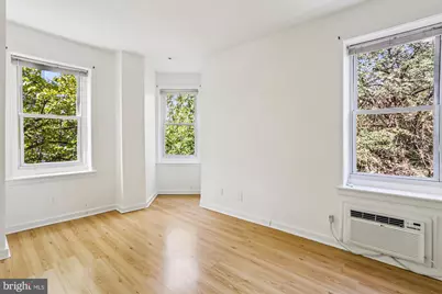 400 15th Street SE, Washington, DC 20003 - Photo 54