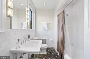 1752 17th St NW, Washington, DC 20009 - Photo 22