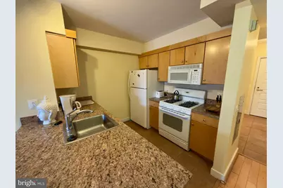 631 D Street NW #1038, Washington, DC 20004 - Photo 12