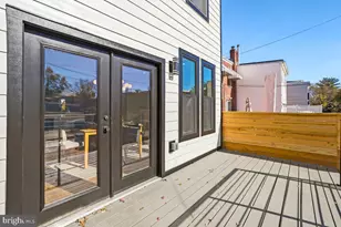 1621 D St NE, Washington, DC 20002 - Photo 10