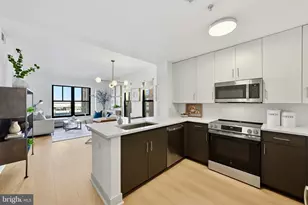 910 M St NW, Washington, DC 20001 - Photo 8