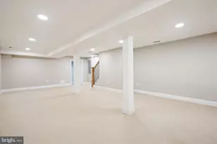 329 15th St NE, Washington, DC 20002 - Photo 50