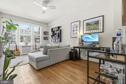 3026 Porter Street NW #101, Washington, DC 20008 - Photo 4