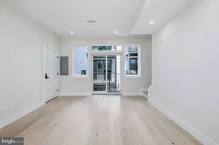 722 Kenyon St NW, Washington, DC 20010 - Photo 10