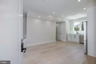 722 Kenyon St NW, Washington, DC 20010 - Photo 4